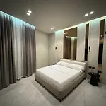 Nuna Otel Radhimë