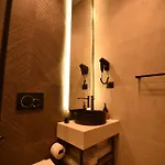 Hotel Nuna Radhimë